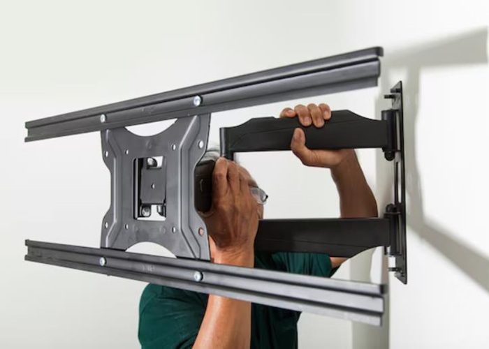Mounting & Brackets
